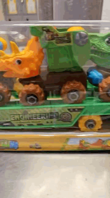 Mega camión dinosaurios